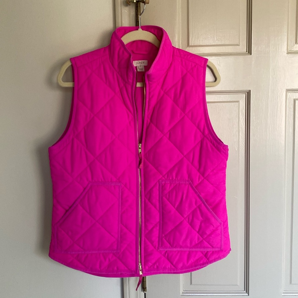 J Crew Hot Pink Puffer Vest Size M